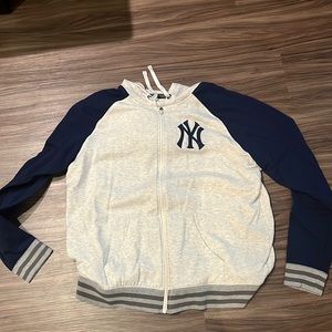 Yankees Sweatshirt